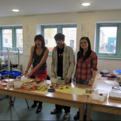 Cake sales for Kenya school appeal